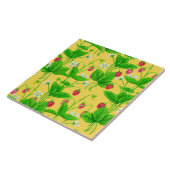 Erdbeergarten auf gelb fliese (Seite)