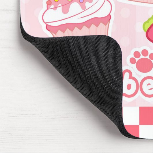 Erdbeerkuchen-Miezekatze Mousepad (Ecke)