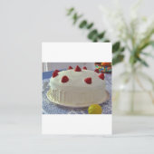 Erdbeerkuchen Postkarte (Stehend Vorderseite)