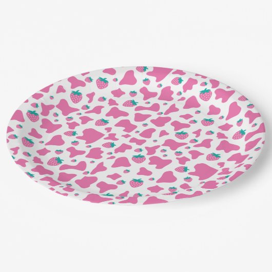 Erdbeerkuh Pappteller (Schrägansicht)