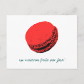 Erdbeermakaroon Postkarte (Vorderseite)