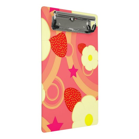 Erdbeermuster 2 mini klemmbrett (Schrägansicht)