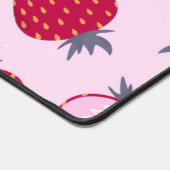 Erdbeermuster Schreibtischunterlage (Ecke)