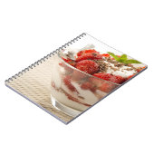 Erdbeernachtisch mit frischem Jogurt Notizblock (Linke Seite)