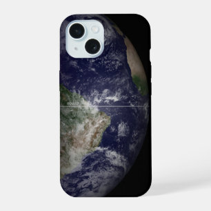 Erde an ihrem Tagundnachtgleiche. iPhone 15 Hülle