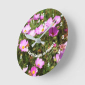 Erde lacht in Blume Zitat Inspiration Runde Wanduhr (Winkel)