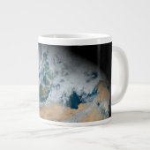 Erde mit Nordafrika und Südwesteuropa Jumbo-Tasse (Vorderseite Rechts)