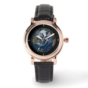 Erde mit Wolken und Meereis 2 Armbanduhr