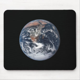 Erde . Planet Earth Print Earth Day T-Shirt Mousepad