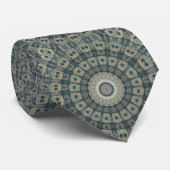 Erde Tone Mandala mit Tribal Geometric Patterns Krawatte (Gerollt)