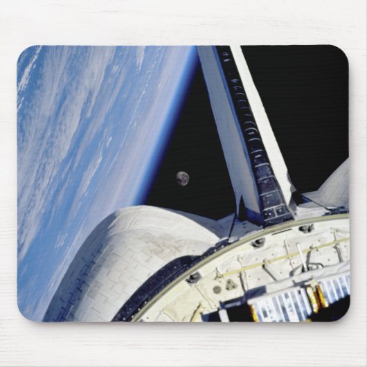 Erde und Mond aus dem Weltraum Shuttle Discovery Mousepad (Vorne)