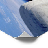 Erde und Mond aus dem Weltraum Shuttle Discovery Poster (Ecke)