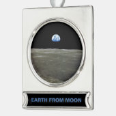 Erde vom Mond im Schwarzen Raum: Erde Banner-Ornament Silber (Links)
