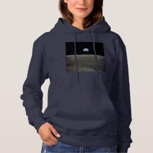 Erde vom Mond im schwarzen Weltraum: Earthrise Hoodie