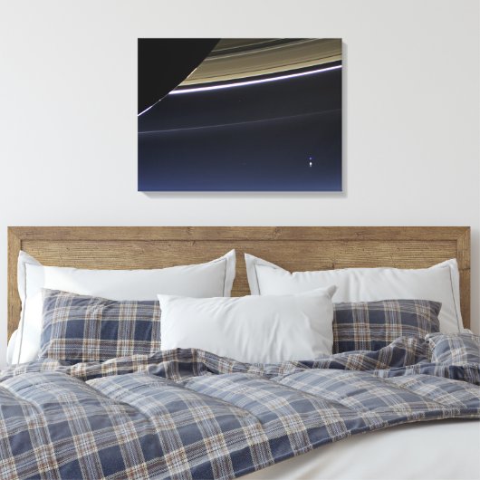 Erde vom Saturn Leinwanddruck (Insitu (Schlafzimmer))