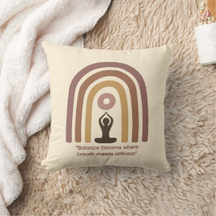 Erdfarbene Achtsamkeits-Regenbogen-Yoga-Design Kissen