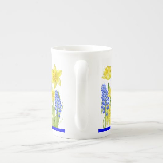 Erdfrühling auf einer Knochen-China-Tasse (M,D) Porzellantasse (Rückseite)