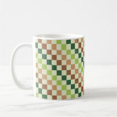 Erdiger Regenbogen-Diagonal-Schachbrettmuster Kaffeetasse (Links)
