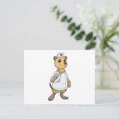 Erdmännchen als Krankenschwester mit Herz Postkarte (Stehend Vorderseite)