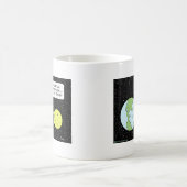 Erdmondmittag der Zeitzone Kaffeetasse (Mittel)
