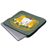 Erdnüsse | Beagle Skilodge Laptopschutzhülle (Vorne Knopf)