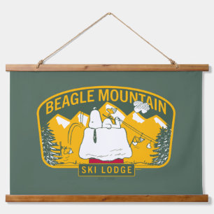 Erdnüsse   Beagle Skilodge Wandteppich Mit Holzrahmen