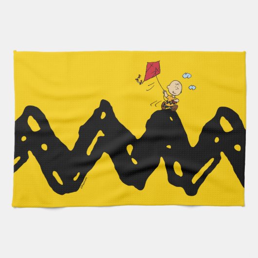 Erdnüsse | Charlie Brown Flying Kite Geschirrtuch (Horizontal)