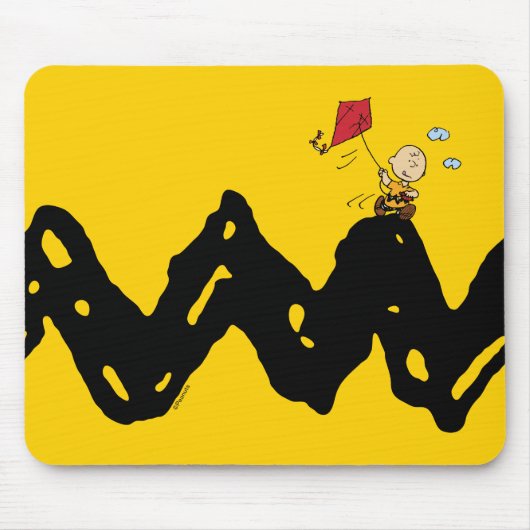 Erdnüsse | Charlie Brown Flying Kite Mousepad (Vorne)