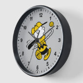 Erdnüsse | Charlie Brown in Bat Uhr (Winkel)