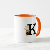 Erdnüsse | Charlie Brown Monogram K Tasse (VorderseiteRechts)