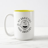 Erdnüsse | Charlie Brown Nervous seit 1950 Zweifarbige Tasse (Links)