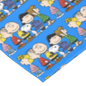 Erdnüsse | Die Erdnussbande Tischdecke (Schrägansicht)