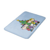 Erdnüsse | Die Gang um den Weihnachtsbaum Badematte (Schrägansicht)