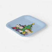 Erdnüsse | Die Gang um den Weihnachtsbaum Pappteller (Gewinkelt)