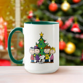 Erdnüsse | Die Gang um den Weihnachtsbaum Tasse