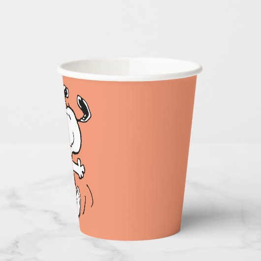 Erdnüsse | Ein Snoopy Happy Dance Pappbecher (Links)