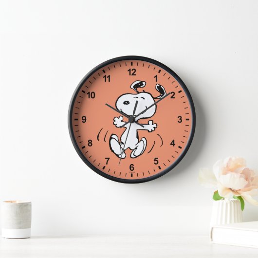 Erdnüsse | Ein Snoopy Happy Dance Uhr (Zuhause)