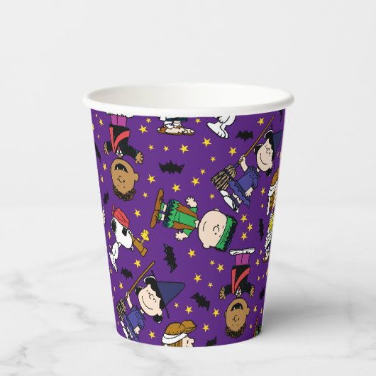 Erdnüsse | Fröhliches Halloween-Muster Pappbecher (Rückseite)
