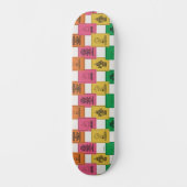 Erdnüsse | Fun Colorblock Muster Skateboard (Vorderseite)