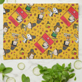 Erdnüsse | Glückliches Erntedankmuster Geschirrtuch (Gefaltet)