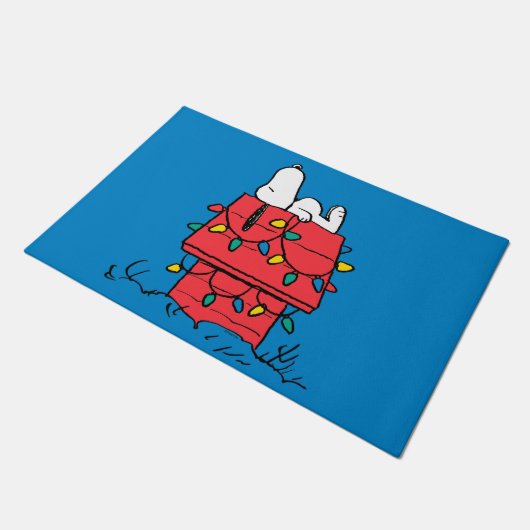 Erdnüsse | Hundehütte Snoopy mit Licht Fußmatte (Schrägansicht)