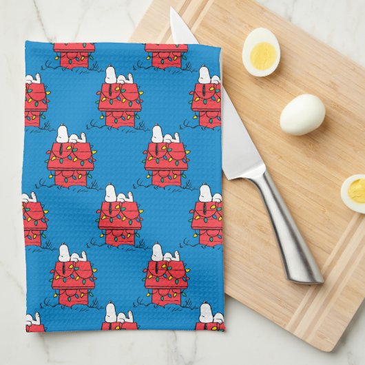 Erdnüsse | Hundehütte Snoopy mit Licht Geschirrtuch (Viertel Falte)