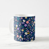 Erdnüsse im Blütenmuster Kaffeetasse (Vorderseite Links)