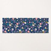 Erdnüsse im Blütenmuster Yogamatte (Vorderseite (Horizontal))