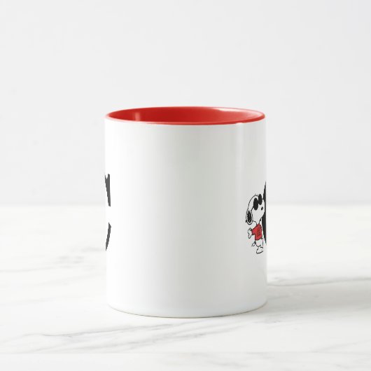 Erdnüsse | "Joe Cool" Stehend | Monogramm C Tasse (Zentrum)