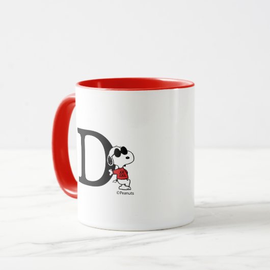 Erdnüsse | "Joe Cool" Stehend | Monogramm D Tasse (Vorderseite Links)