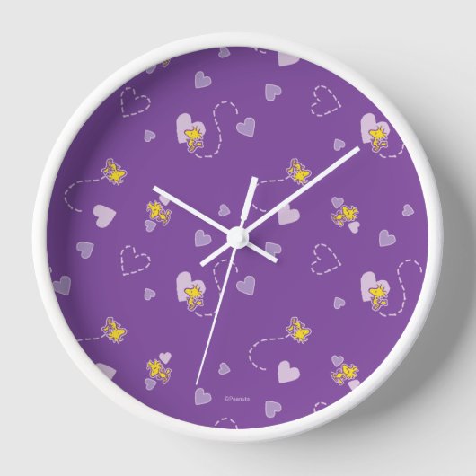 Erdnüsse | Lila Holzherz Uhr (Vorderseite)