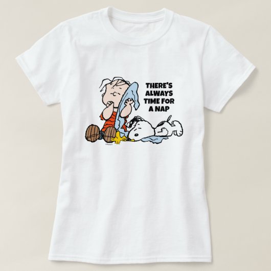 Erdnüsse | Linus, Snoopy und Holzschnitzerei T-Shirt (Design vorne)