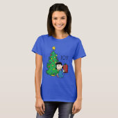 Erdnüsse | Lucy Christmas Tree T-Shirt (Vorne ganz)