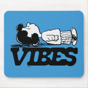 Erdnüsse   Lucy Vibes Mousepad